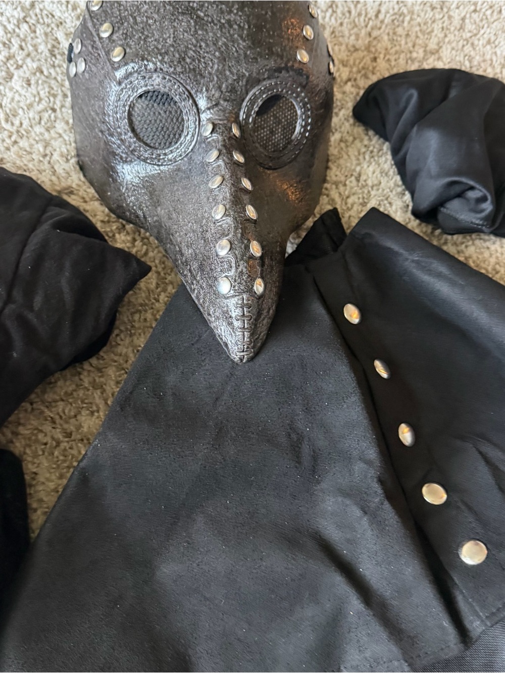 Spirit Halloween Plague Doctor Costume - Picture 4 of 6